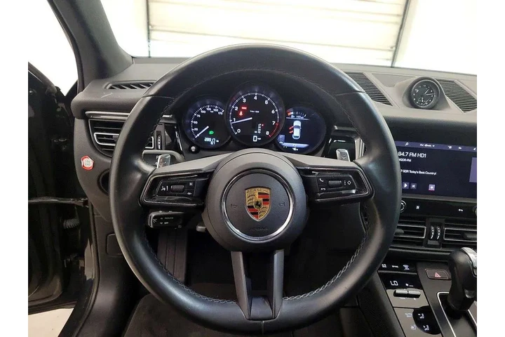 $39998 : Porsche Macan 2022 AWD 4dr S image 10