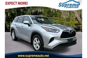 Toyota Highlander 2023 L 4dr en Rochester