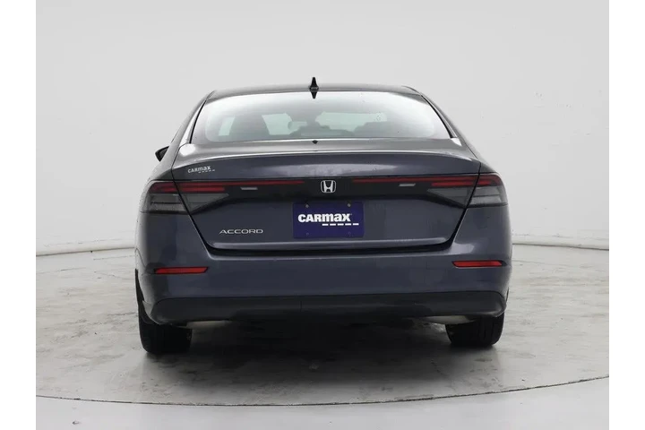 $29998 : Honda Accord 2025 SE 4dr Sed image 2