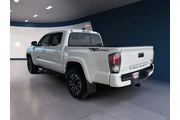 $33995 : Toyota Tacoma 2022 4x2 TRD S thumbnail