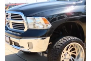 $19999 : Ram 1500 Classic 2019 4x2 SL thumbnail