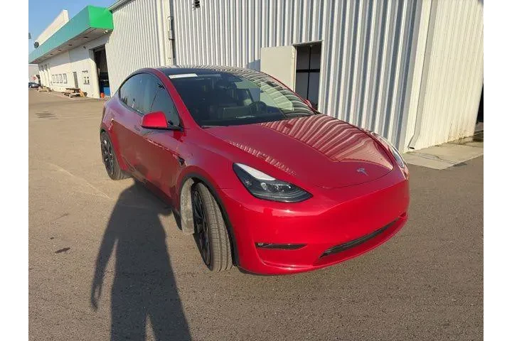 $28900 : Tesla Model Y 2022 AWD Perfo image 1