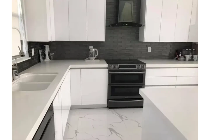 Joselyn Cleaning Services Inc image 2