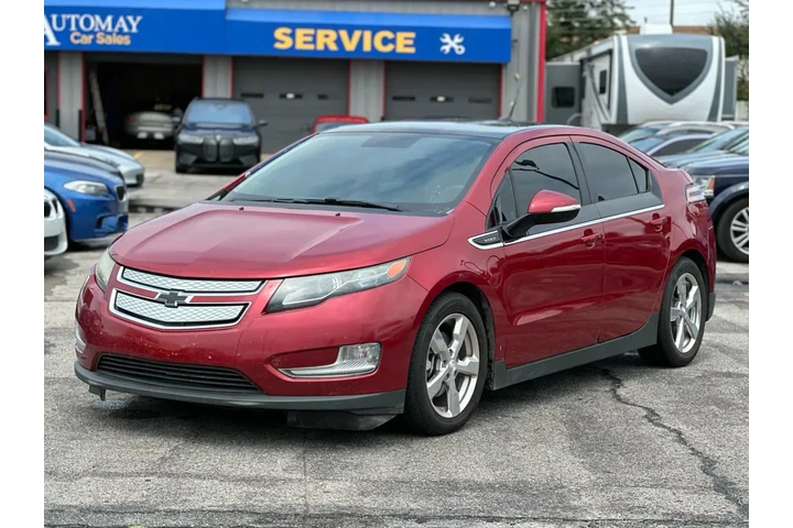 2011 CHEVROLET VOLT SEDAN 4D image 5