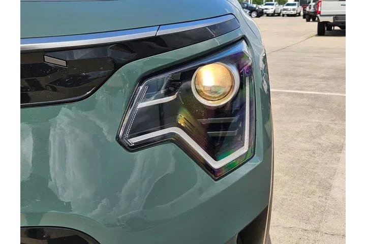 $24114 : Kia Niro EV 2024 Wind 4dr Cr image 9