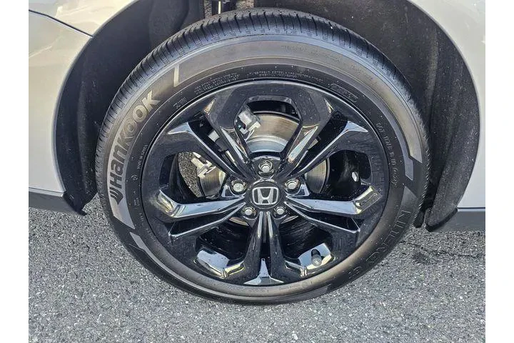 $29898 : Honda Accord 2025 SE 4dr Sed image 10