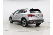 $22998 : Volkswagen Taos 2023 SE 4dr thumbnail