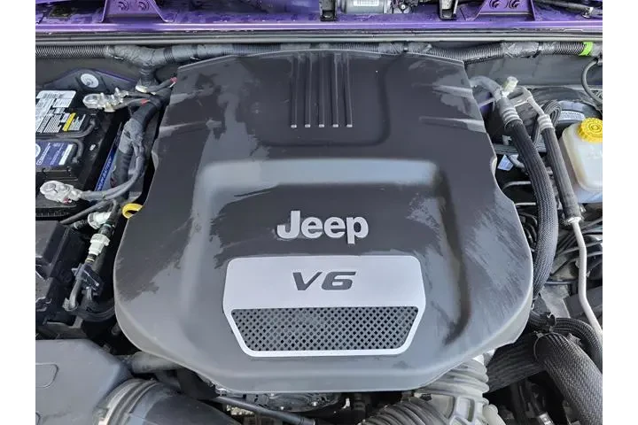 $19866 : Jeep Wrangler Unlimited 2017 image 10