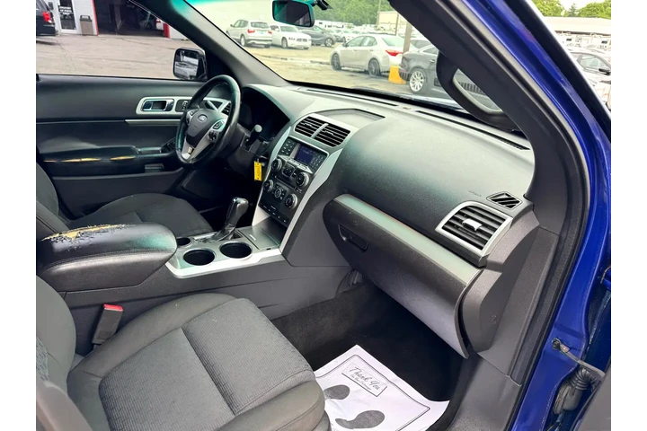$7980 : 2014 Explorer FWD 4dr XLT image 9