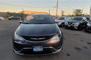 $25999 : 2020 Pacifica Limited thumbnail