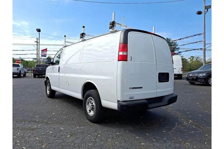 $24500 : 2020 Express 3500 Cargo image 4