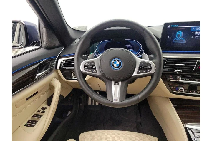 $38998 : BMW 5 Series 2023 530e 4dr S image 10