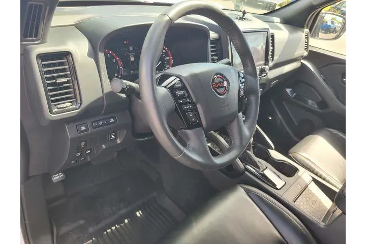 $34288 : Nissan Frontier 2022 4x4 PRO image 9