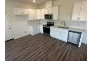 $900 : Open concept with high ceiling thumbnail