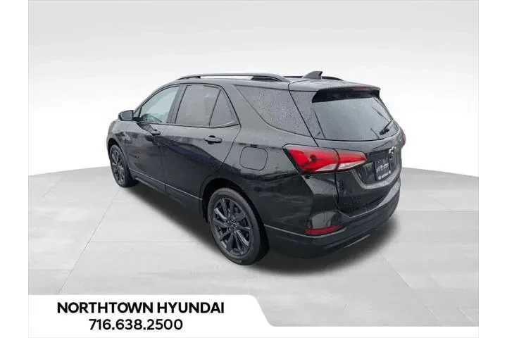 $26426 : Chevrolet Equinox 2024 4x4 R image 3