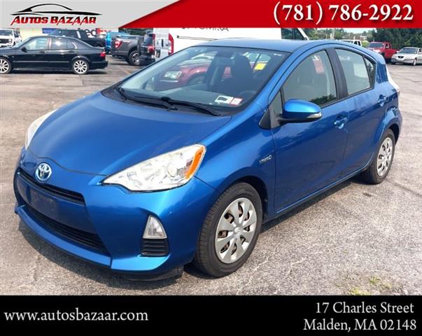 $7900 : Used 2014 Prius c 5dr HB Two image 1