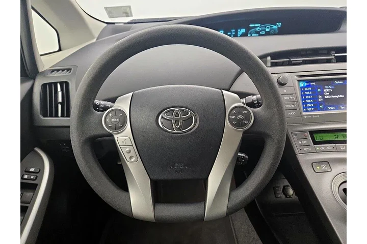 $18998 : Toyota Prius Plug-in Hybrid image 10