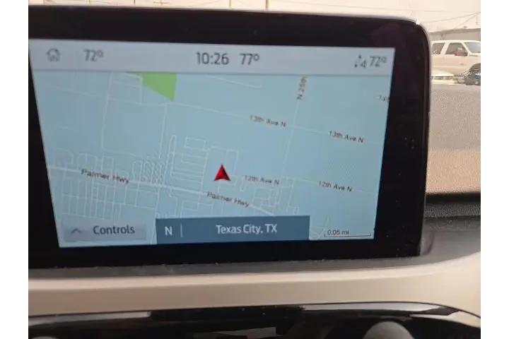 $17983 : Ford Escape 2022 SE 4dr SUV image 6