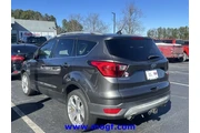 $19095 : Ford Escape 2019 Titanium 4d thumbnail