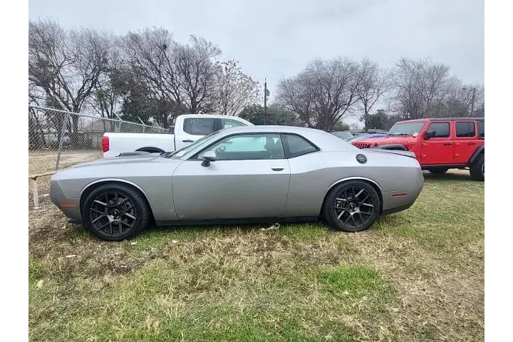 $20195 : Dodge Challenger 2016 R/T 2d image 6