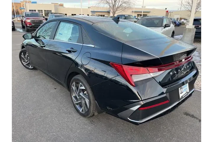 $21590 : Hyundai ELANTRA 2024 SEL 4dr image 3