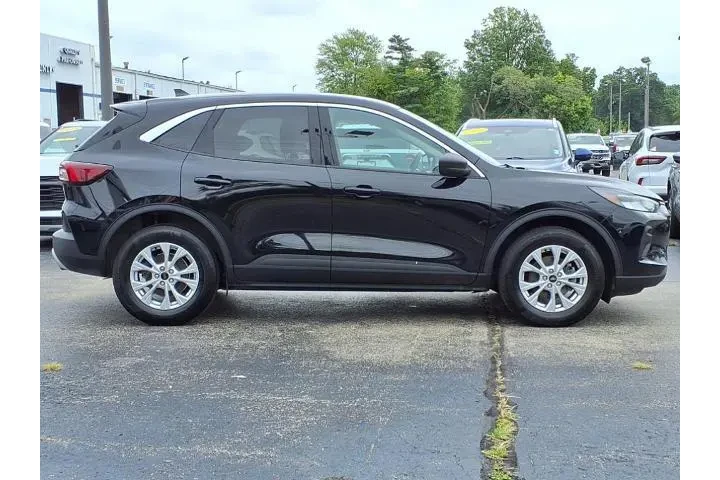 $22688 : Ford Escape 2023 AWD Active image 2