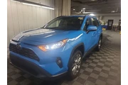 $23199 : Toyota RAV4 2019 AWD XLE Pre thumbnail
