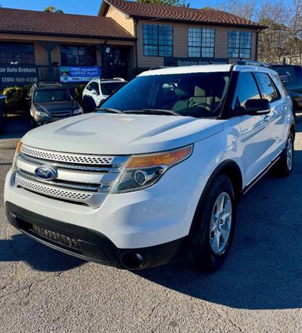 $6900 : 2015 Explorer XLT image 9