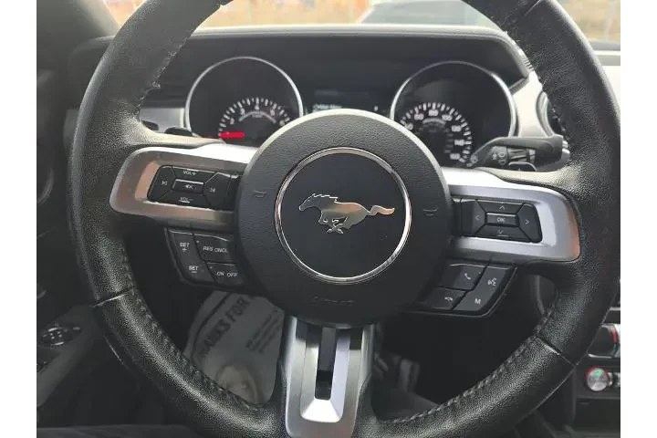 $15499 : Ford Mustang 2019 EcoBoost P image 10