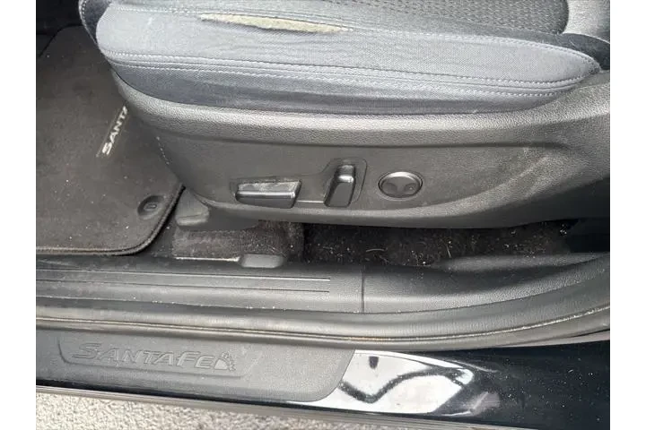 $23700 : Hyundai SANTA FE 2022 SEL 4d image 7