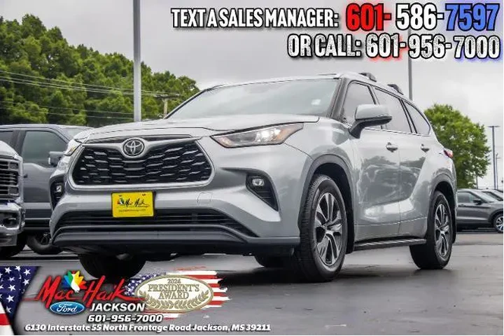 $27795 : Toyota Highlander 2020 XLE 4 image 4