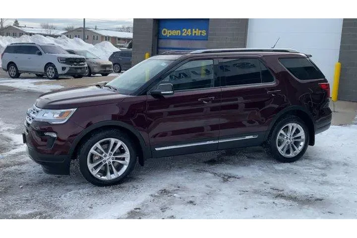 $17897 : Ford Explorer 2018 XLT 4dr S image 6