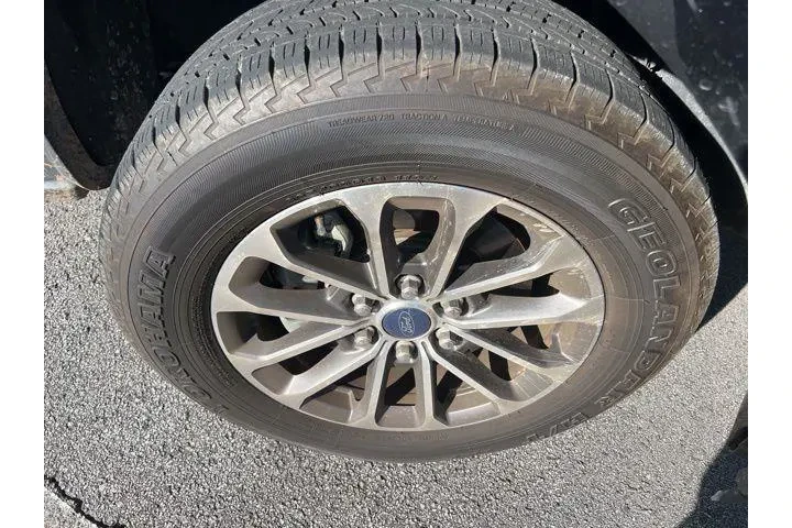 $22174 : Ford F-150 2019 4x2 XLT 4dr image 7