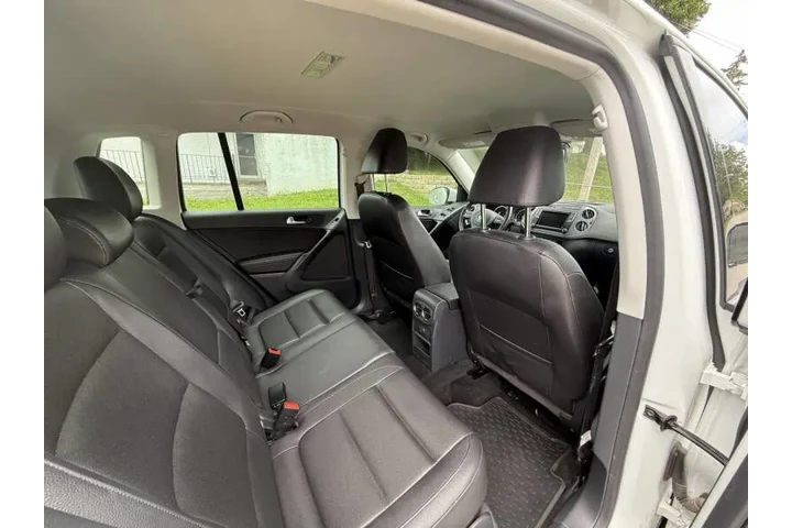 $8999 : 2017 Tiguan 2.0T S image 7
