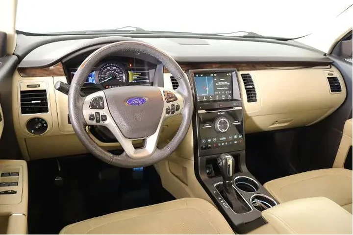 $14689 : Ford Flex 2019 Limited 4dr C image 2