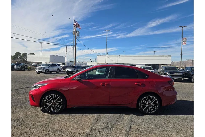 $23382 : Kia Forte 2024 GT 4dr Sedan image 5