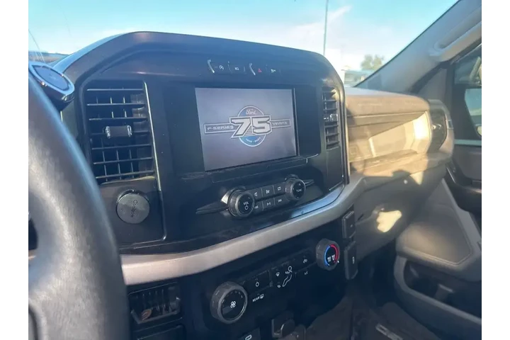 $39938 : Ford F-150 2023 4x2 XL 2dr R image 10