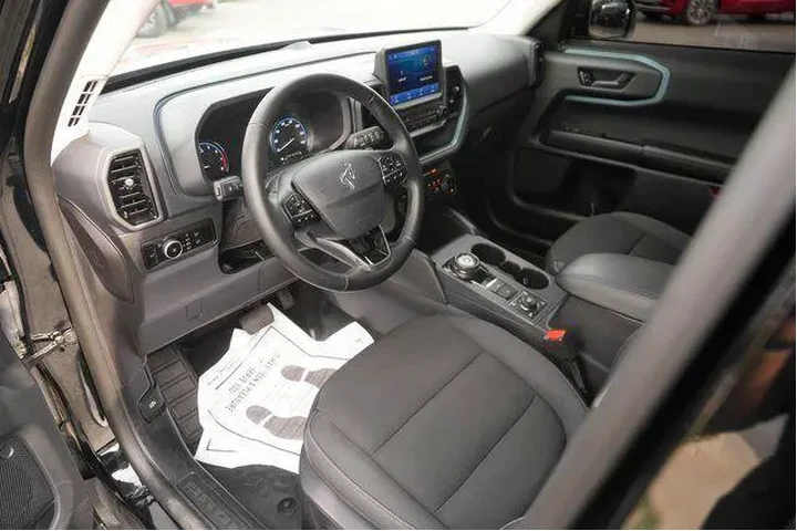 $31998 : Ford Bronco Sport 2024 AWD B image 8