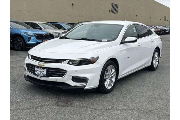 $14250 : Chevrolet Malibu 2018 LT 4dr image 7
