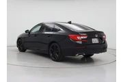 $25998 : Honda Accord 2022 Sport Spec thumbnail