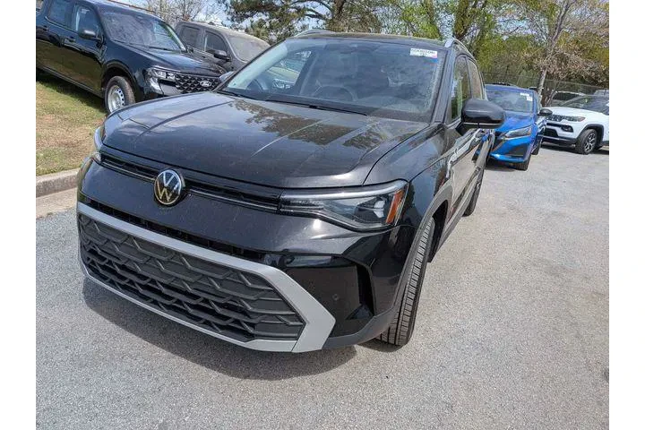 $22885 : Volkswagen Taos 2025 SE 4dr image 3