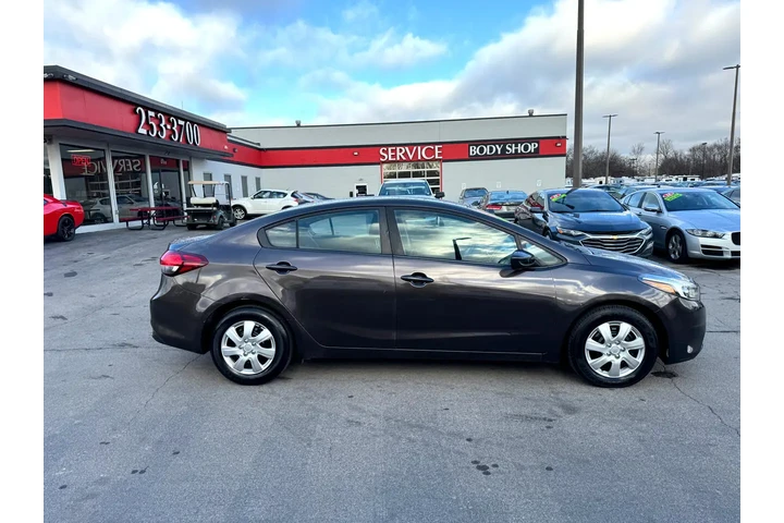 $8980 : 2017 Forte LX Auto image 1