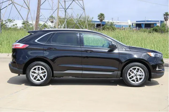 $26758 : Ford Edge 2023 AWD ST-Line 4 image 4