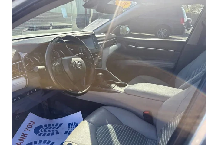 $18950 : 2021 Camry SE image 9