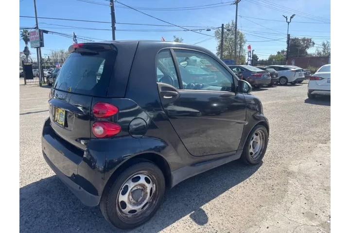 $7599 : 2012 fortwo pure image 6
