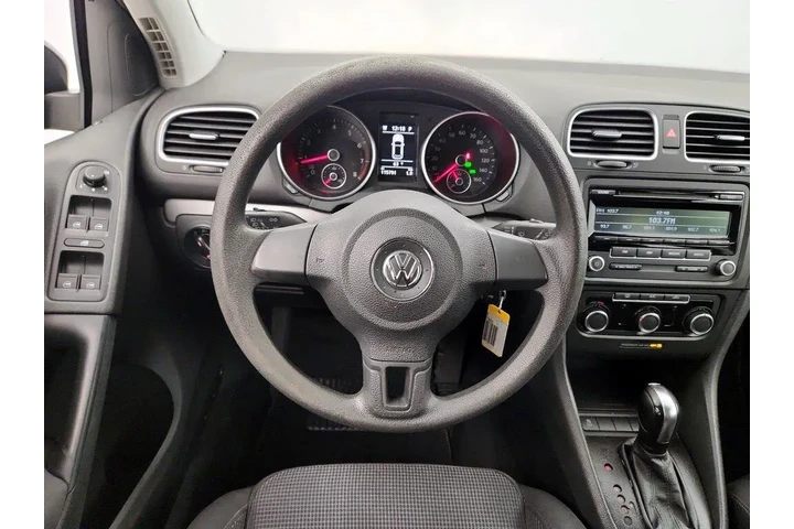 $10998 : Volkswagen Golf 2014 2.5L PZ image 2