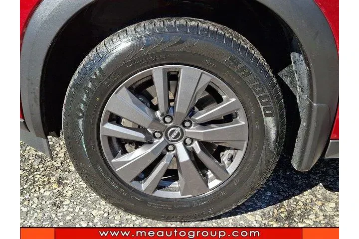 $23928 : Nissan Pathfinder 2022 AWD S image 9