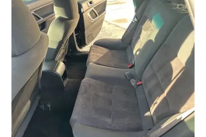 2008 Outback 2.5i image 7