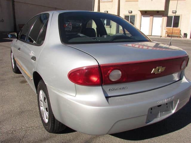 $3995 : 2004 Cavalier image 5