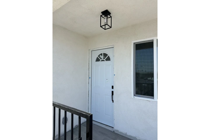 $2400 : Se renta apartamento image 2